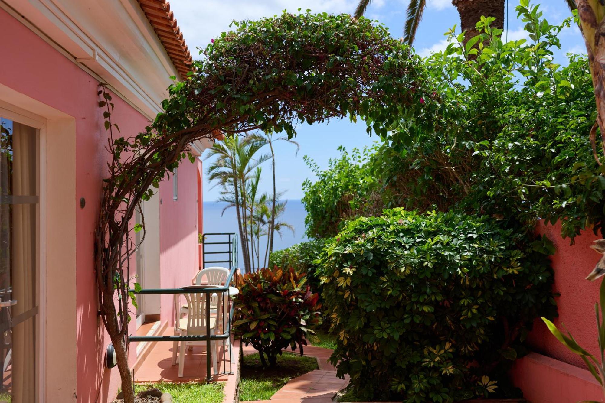 Inn & Art Madeira Caniço Exteriér fotografie